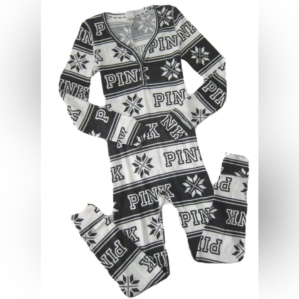 VS PINK Fair Isle Thermal Onesie Pajamas – Black & White‎ ❄️